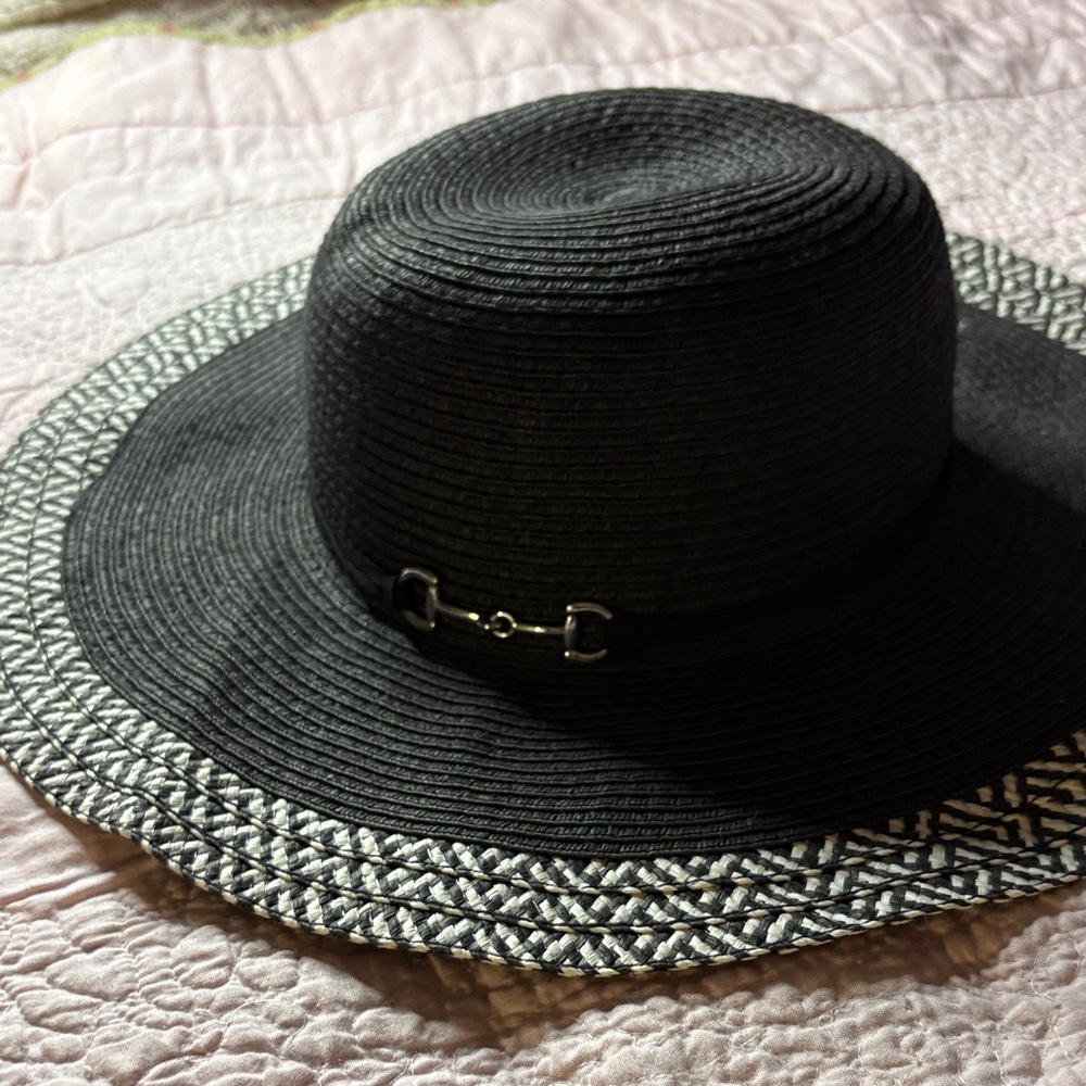 Stylish Black and White Women's Hat
